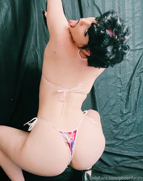 Nacktes geleaktes OnlyFans-Foto von Phoenfatale