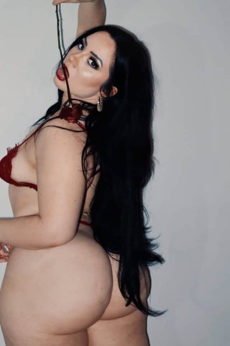 Anja Dee