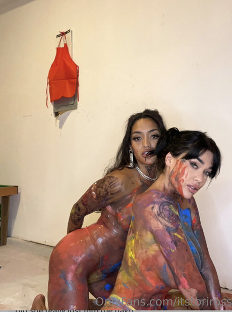 Nacktes geleaktes OnlyFans-Foto von Tori Ross