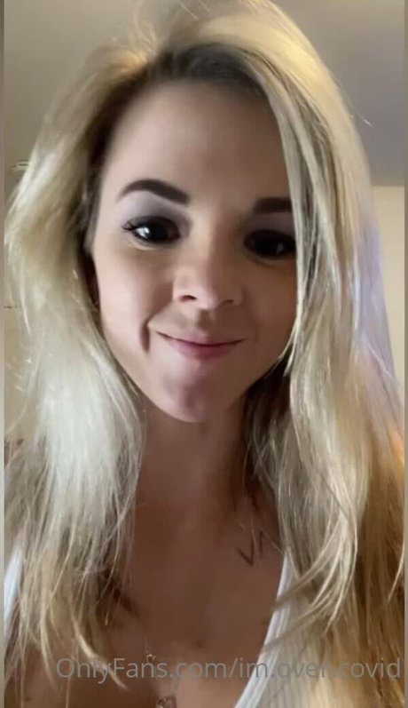 Nacktes geleaktes OnlyFans-Foto von Im Over Covid
