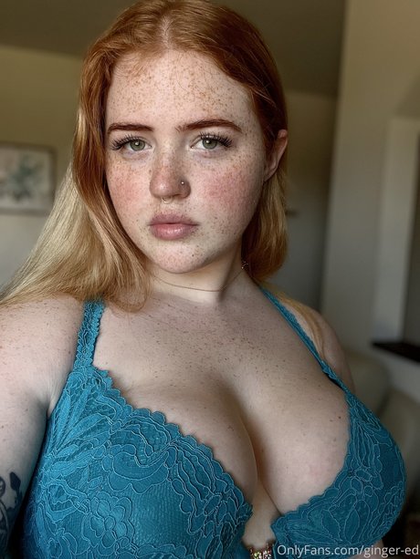 Nacktes geleaktes OnlyFans-Foto von Blue Tiernen