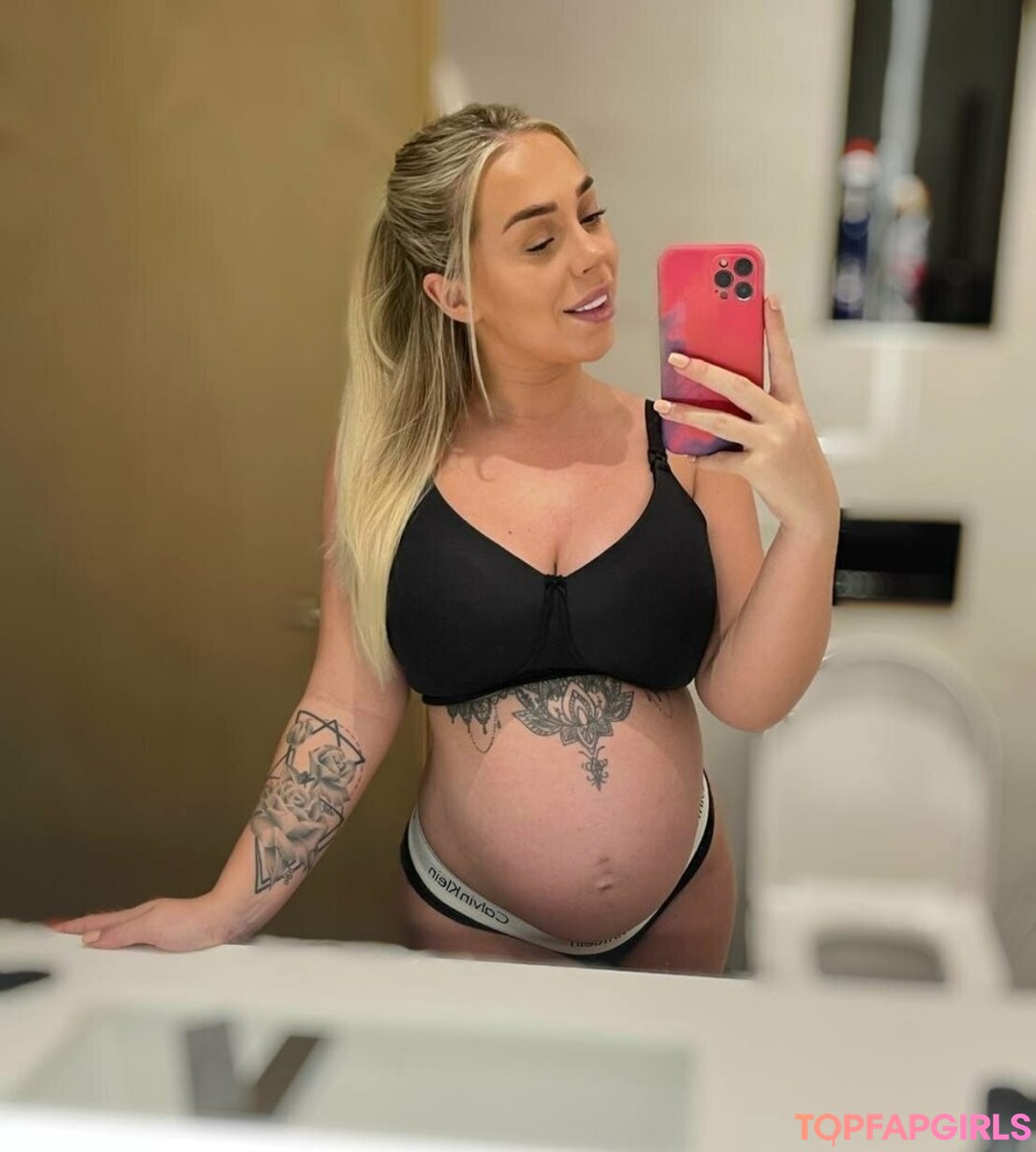 Nacktes geleaktes OnlyFans-Foto von Becca Marie #1027