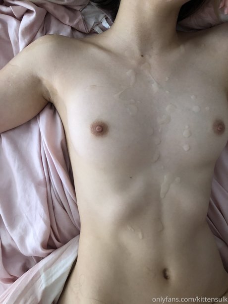 Nacktes geleaktes OnlyFans-Foto von Yyuki
