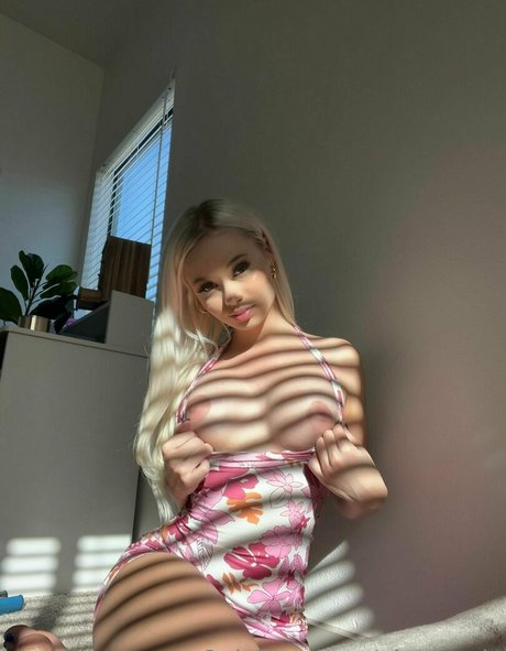 Alyssa Devyn