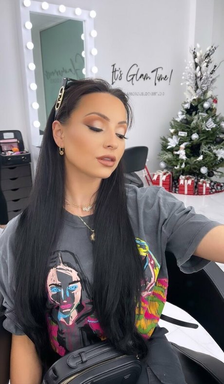 Nacktes geleaktes OnlyFans-Foto von Kat Corrao