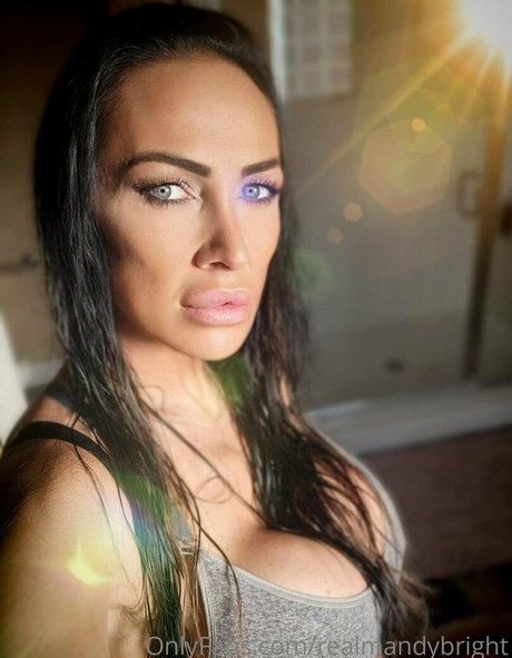 Nacktes geleaktes OnlyFans-Foto von Realmandybright