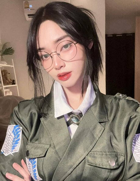 Nacktes geleaktes OnlyFans-Foto von Mirachis