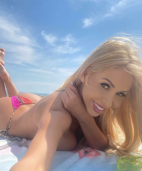 Nacktes geleaktes OnlyFans-Foto von Barby6699