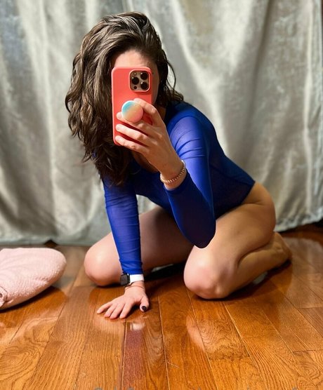 Nacktes geleaktes OnlyFans-Foto von Nursejennafree