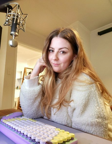 Nacktes geleaktes OnlyFans-Foto von Loripops