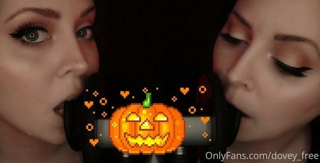 Nacktes geleaktes OnlyFans-Foto von Doveyfree