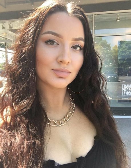 Nacktes geleaktes OnlyFans-Foto von Lanaroze