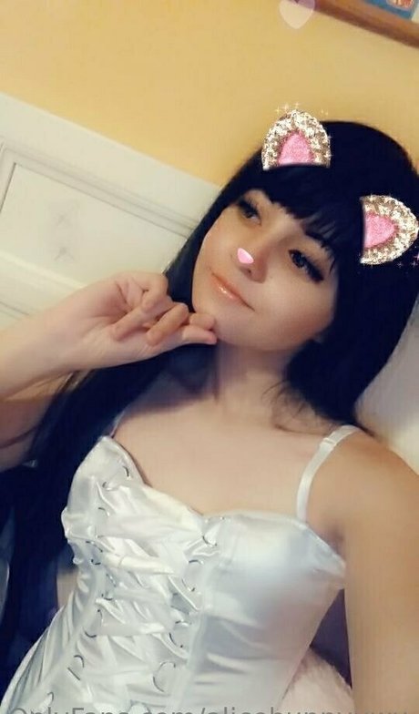 Alicebunnyuwu