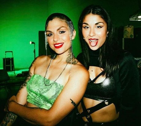 Nacktes geleaktes OnlyFans-Foto von Krewella