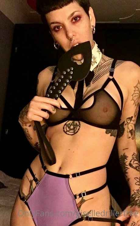 Nacktes geleaktes OnlyFans-Foto von Giselledrillerfree