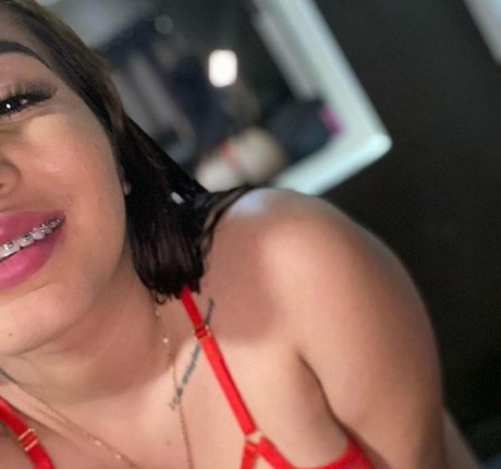 Nacktes geleaktes OnlyFans-Foto von Danielaverdin9