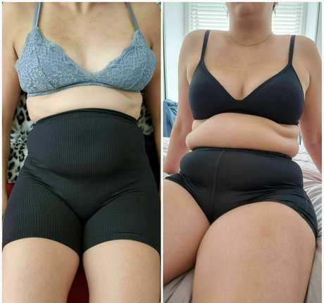 Nacktes geleaktes OnlyFans-Foto von Lilcakebaby