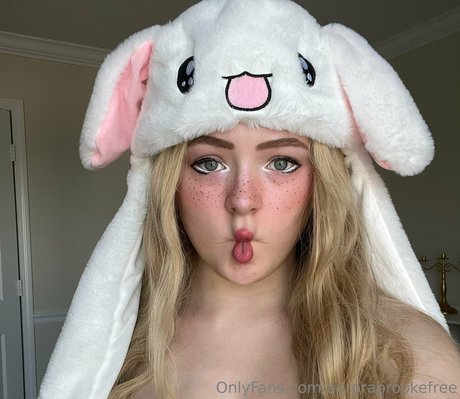 Aurorabrookefree