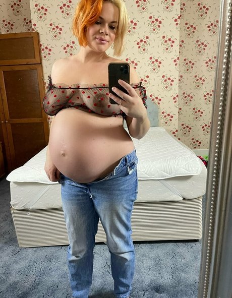 Nacktes geleaktes OnlyFans-Foto von Naughtyjessieduke