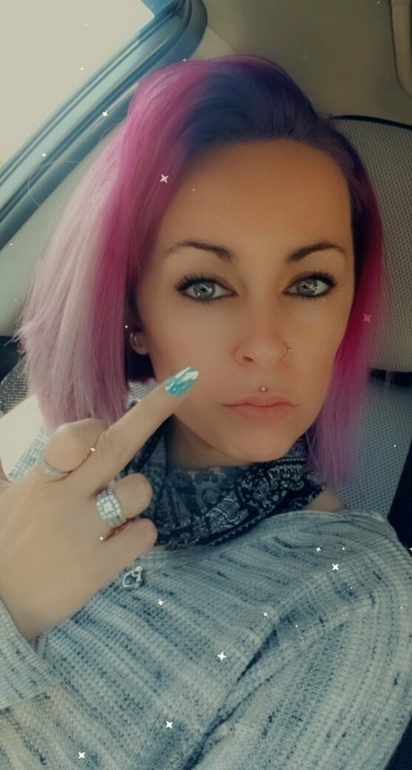 Nacktes geleaktes OnlyFans-Foto von Jennaluvsyounot