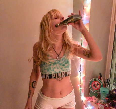 Nacktes geleaktes OnlyFans-Foto von Bonnie Grace