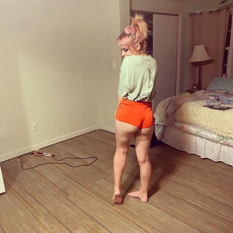 Bonnie Grace