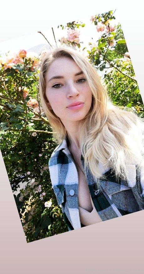 Bunnyblondee