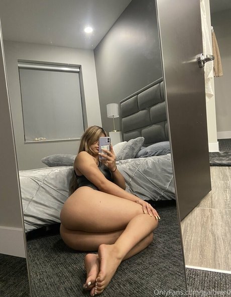 Nacktes geleaktes OnlyFans-Foto von Gialover0