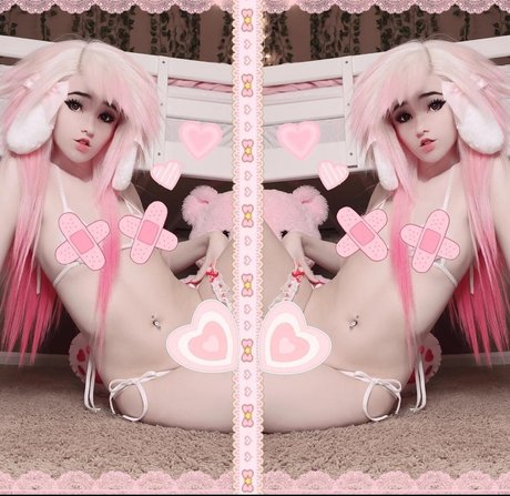 Nacktes geleaktes OnlyFans-Foto von Sleepystrawbaby