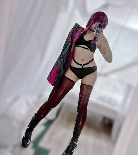 Nacktes geleaktes OnlyFans-Foto von Ristelle Rin
