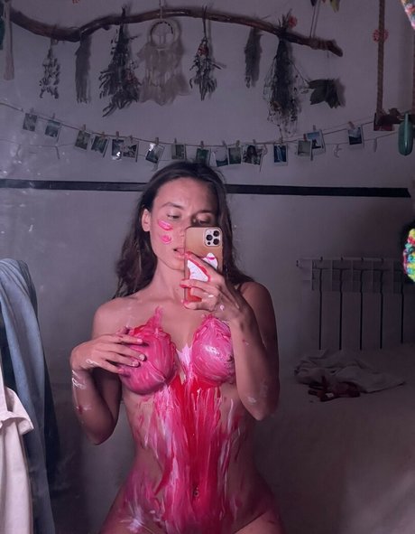 Nacktes geleaktes OnlyFans-Foto von Lana Roy