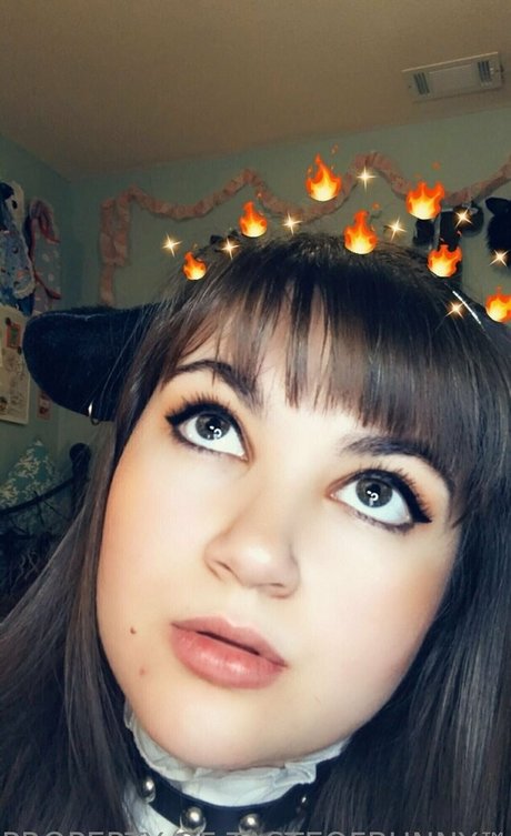 Nacktes geleaktes OnlyFans-Foto von Tasteofbunny
