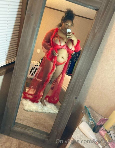 Nacktes geleaktes OnlyFans-Foto von Kyrarry
