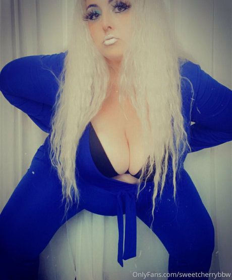 Nacktes geleaktes OnlyFans-Foto von Sweetcherrybbw