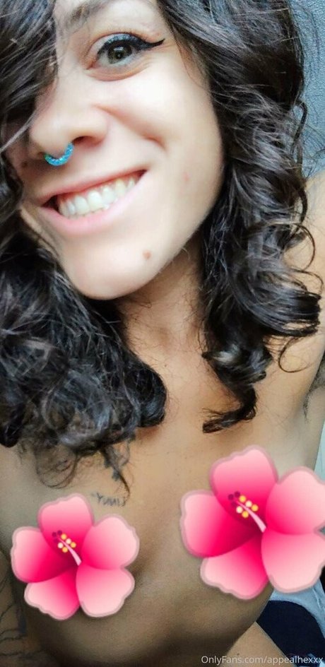 Nacktes geleaktes OnlyFans-Foto von Appealhexxx