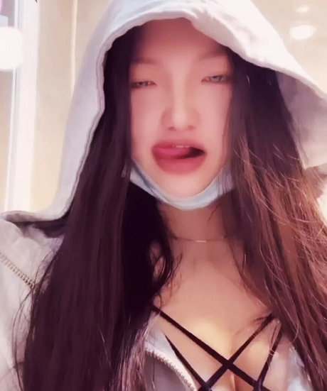 Nacktes geleaktes OnlyFans-Foto von Guohui