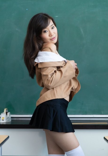 Jeannie Elise Mai