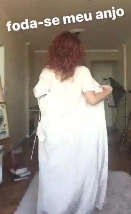 Nacktes geleaktes OnlyFans-Foto von Ellora Haonne