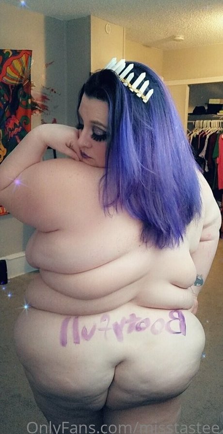 Nacktes geleaktes OnlyFans-Foto von Misstastee
