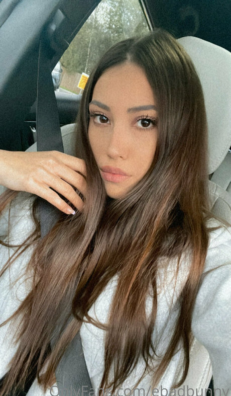 Nacktes geleaktes OnlyFans-Foto von Ebadbunny