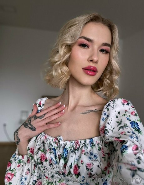 Nacktes geleaktes OnlyFans-Foto von Maddieegrey