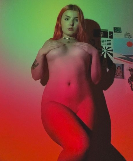 Nacktes geleaktes OnlyFans-Foto von Eyecndyy