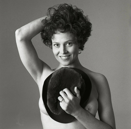 Nacktes geleaktes OnlyFans-Foto von Sigourney Weaver