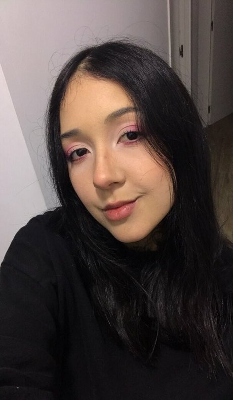 Nacktes geleaktes OnlyFans-Foto von Valeria Valois