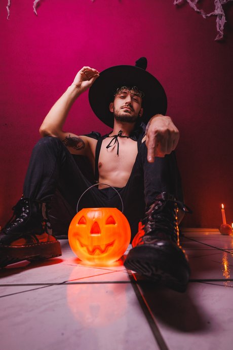 Nacktes geleaktes OnlyFans-Foto von Mr Bunny