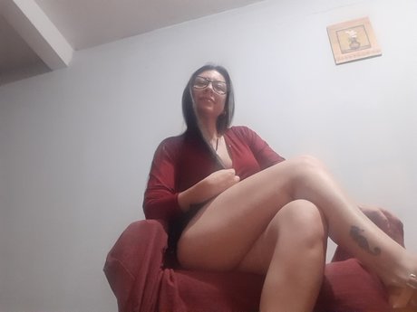 Nacktes geleaktes OnlyFans-Foto von Elena