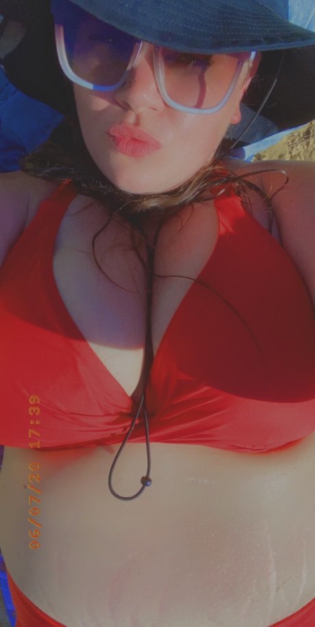 Nacktes geleaktes OnlyFans-Foto von Sugartits