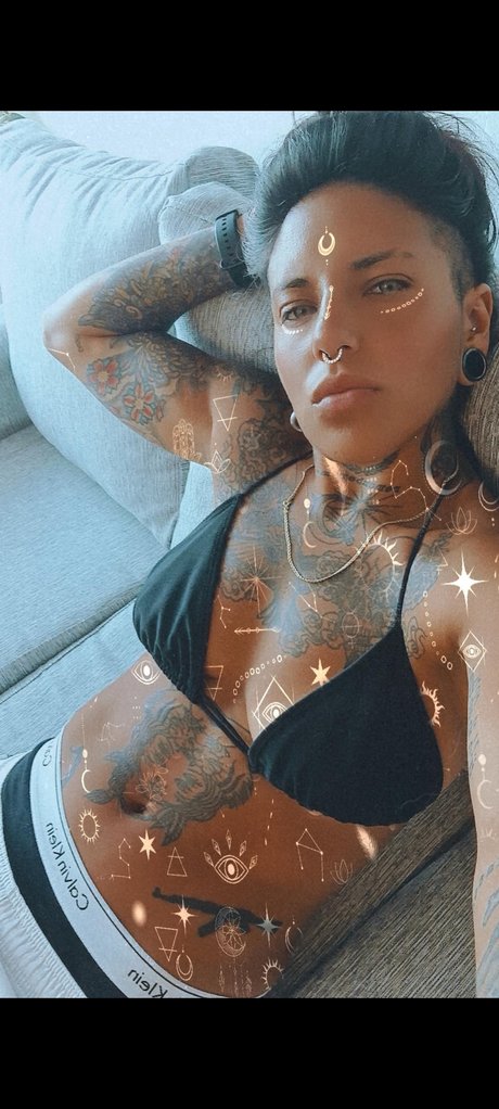 Nacktes geleaktes OnlyFans-Foto von Lauk