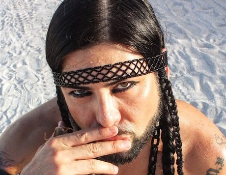 Nacktes geleaktes OnlyFans-Foto von Cherry Boy