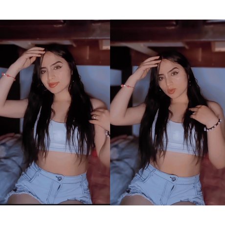 Nacktes geleaktes OnlyFans-Foto von Nana